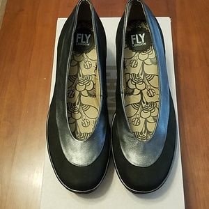 Fly London Yellow Yoko Graphite